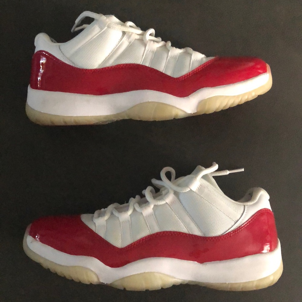Jordan 11 Low “Cherry”